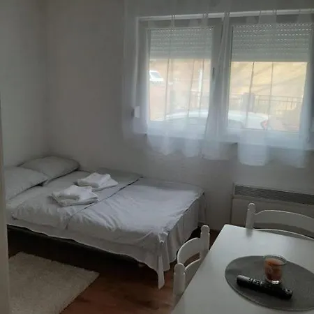 Apartment Mix3 - Maksimir, Kbc Rebro Zagreb